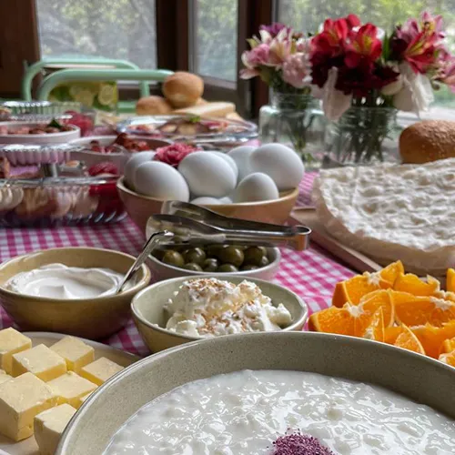 صبحانه سلف سرویس مُرَبَ